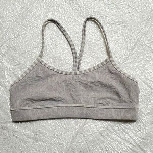 Lululemon Flow Y Bra IV.